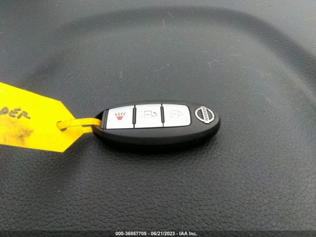 KNMAT2MV8GP727319 Nissan ROGUE SV