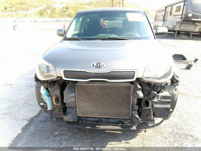 KNDJN2A20G7273121 KIA Soul Base
