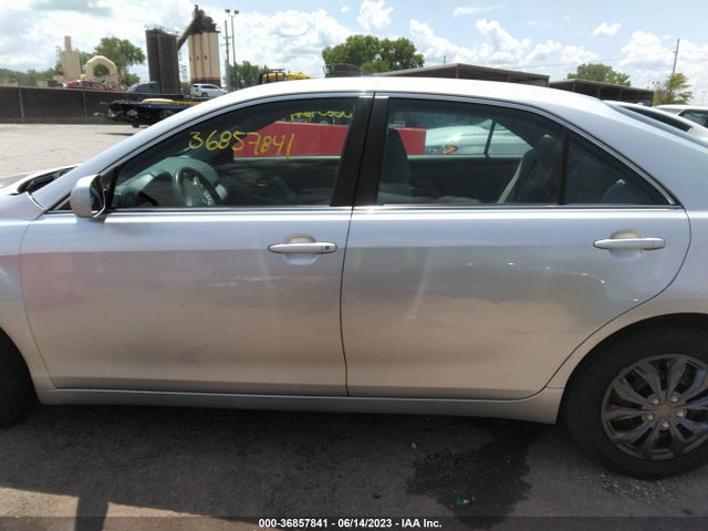 2009 TOYOTA CAMRY VIN: 4T4BE46K49R049316