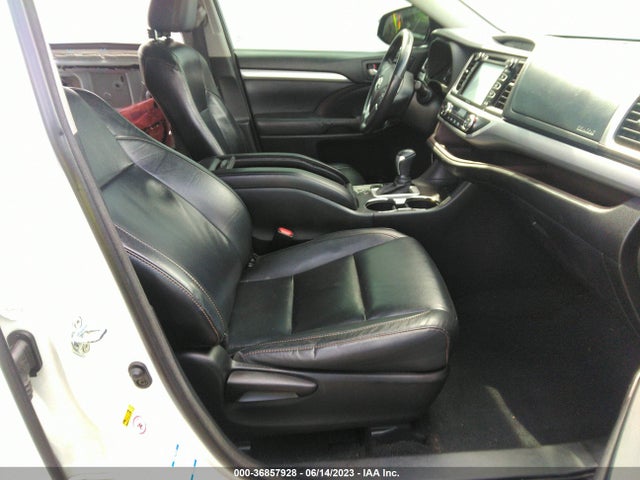 Toyota Highlander 2015 5TDJKRFHXFS188497 Image 19