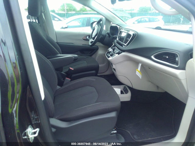 2C4RC1CG5PR535354 Chrysler Voyager Lx