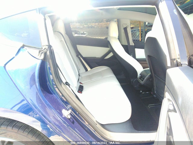 Tesla Model 3 Long Range 2018 5YJ3E1EB8JF147782 Image 8