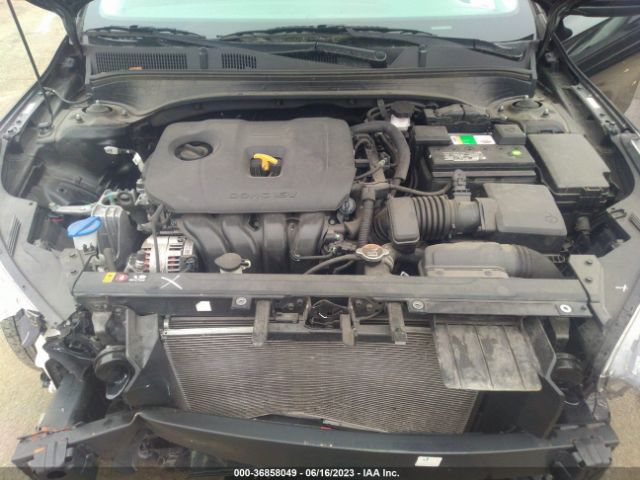3KPF24ADXLE213806 KIA Forte Lxs