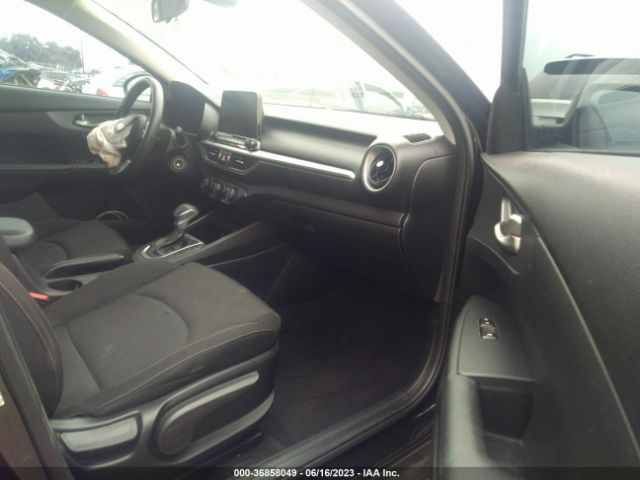 3KPF24ADXLE213806 KIA Forte Lxs