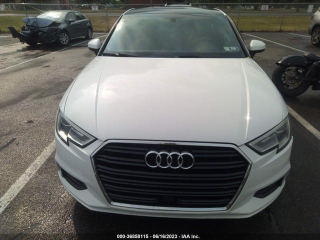 WAUAUHFF4J1008579 Audi A3 Sedan Premium/tech Premium