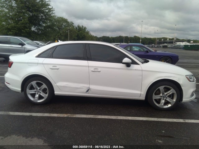 WAUAUHFF4J1008579 Audi A3 Sedan Premium/tech Premium