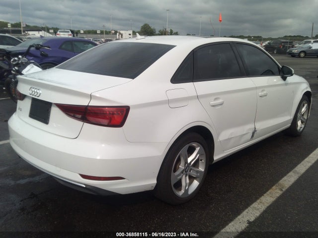 WAUAUHFF4J1008579 Audi A3 Sedan Premium/tech Premium