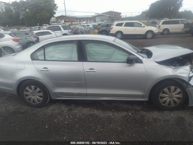 3VW267AJ4GM248098 Volkswagen Jetta Sedan 1.4t S
