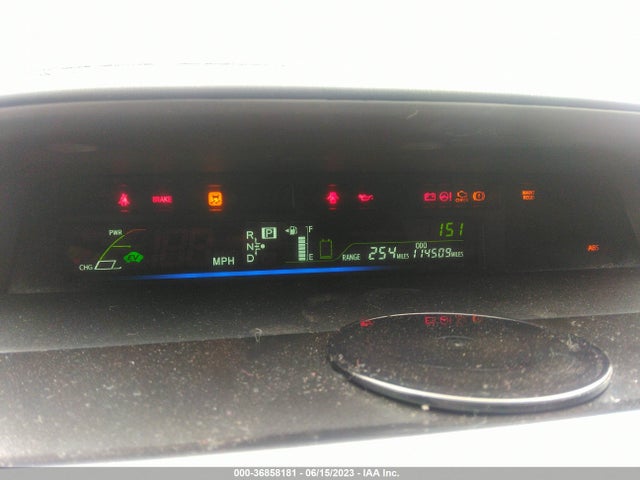 Toyota Prius V Two/five/three/four 2016 JTDZN3EU3GJ046478 Image 13