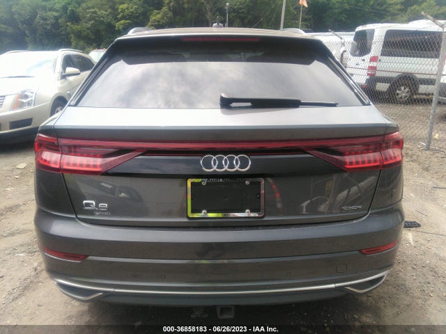 WA1BVAF14KD040006 Audi Q8 Premium Plus