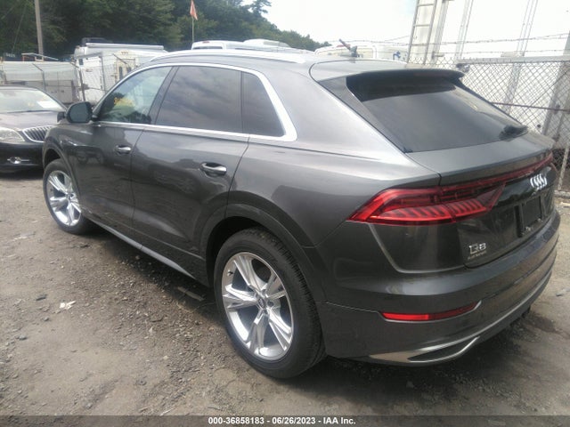 WA1BVAF14KD040006 Audi Q8 Premium Plus