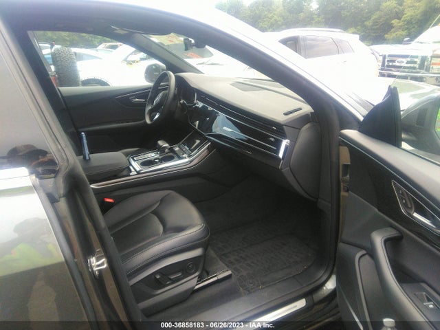 WA1BVAF14KD040006 Audi Q8 Premium Plus