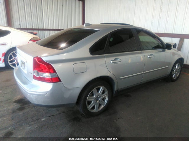 2007 VOLVO S40 2.4L VIN: YV1MS390972270501