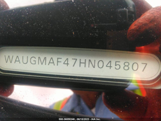 WAUGMAF47HN045807 Audi A4 Ultra Premium