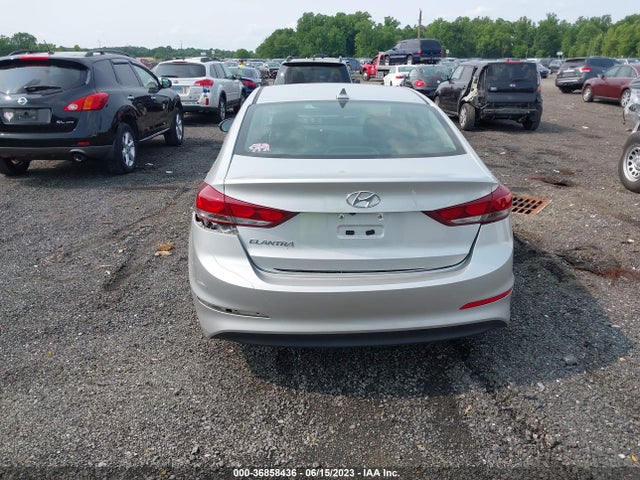 Hyundai Elantra Value Edition 2018 5NPD84LF2JH400180 Image 8