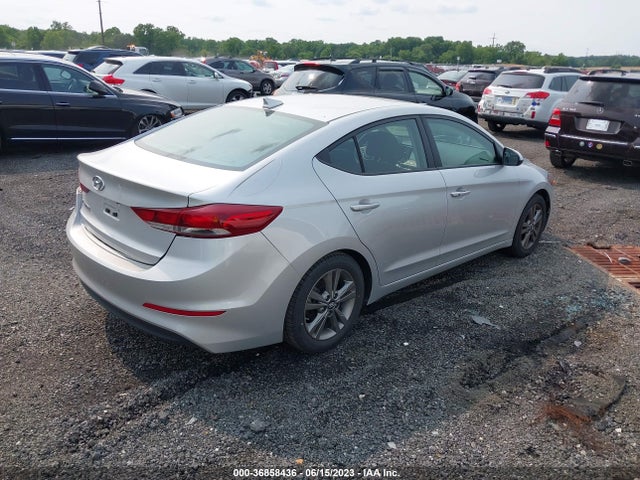 Hyundai Elantra Value Edition 2018 5NPD84LF2JH400180 Image 10