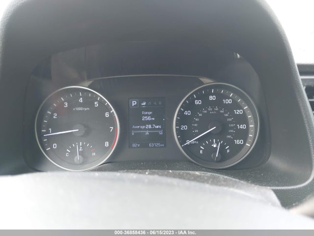 Hyundai Elantra Value Edition 2018 5NPD84LF2JH400180 Image 13