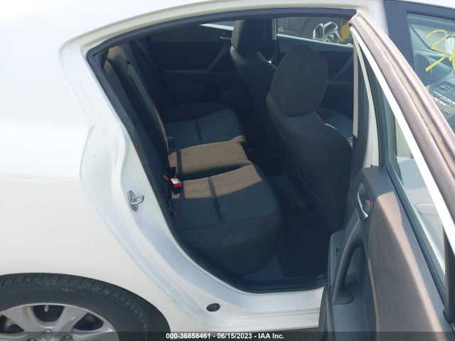 2011 MAZDA MAZDA3 I TOURING VIN: JM1BL1VFXB1460217