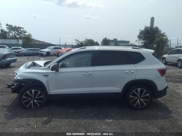 3VVTX7B27NM003998 Volkswagen TAOS SE