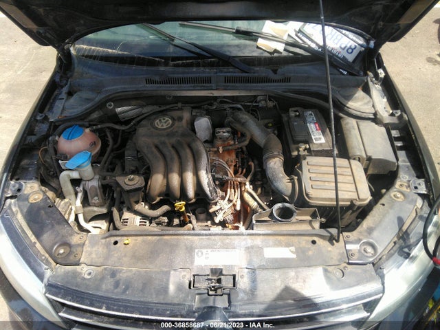 3VW2K7AJ0FM316083 Volkswagen Jetta Sedan 2.0l S W/technology