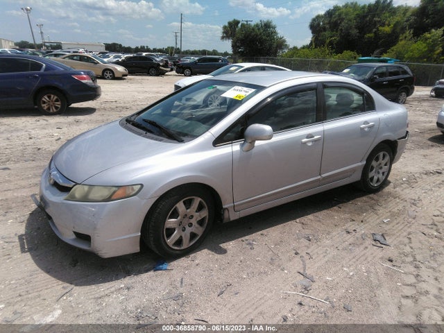 2010 HONDA CIVIC SDN LX VIN: 2HGFA1F50AH533285