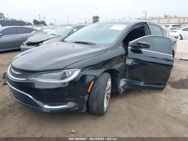 Chrysler 200 Limited 2015 1C3CCCABXFN693519 Image 2