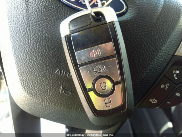 3FA6P0HD5KR283579 Ford FUSION SE