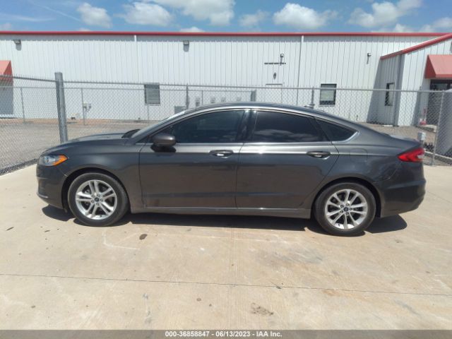 3FA6P0HD5KR283579 Ford FUSION SE