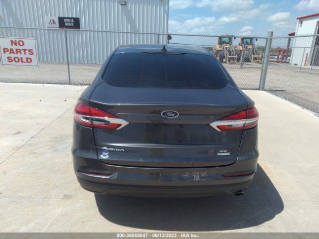 3FA6P0HD5KR283579 Ford FUSION SE