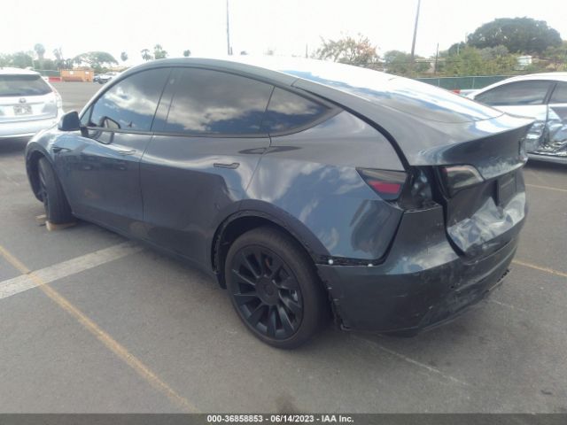 7SAYGDEE4NF573750 Tesla Model Y Long Range