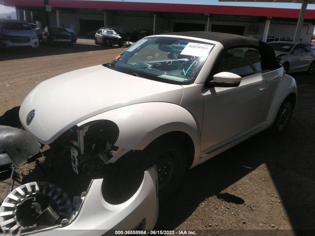3VW5P7AT0EM800690 Volkswagen Beetle Convertible 2.5l