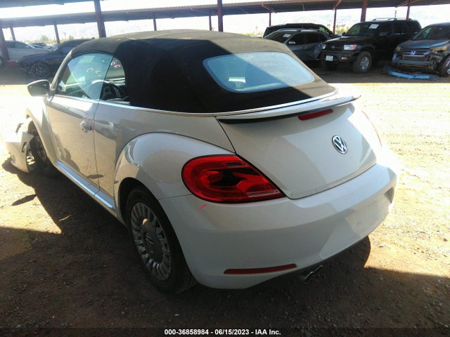 3VW5P7AT0EM800690 Volkswagen Beetle Convertible 2.5l