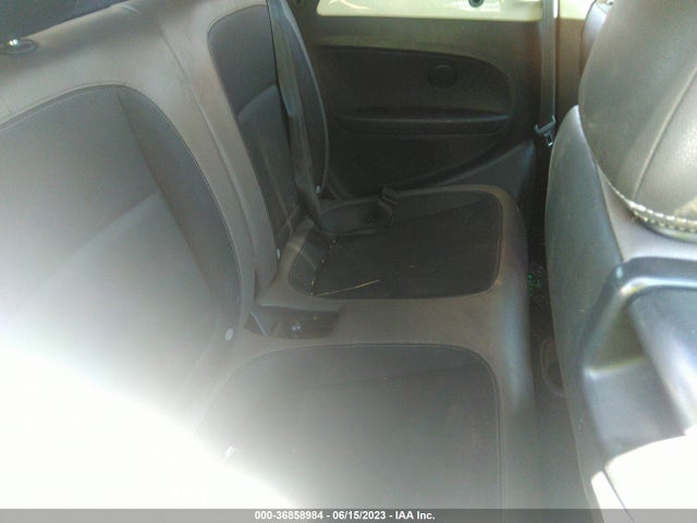 3VW5P7AT0EM800690 Volkswagen Beetle Convertible 2.5l