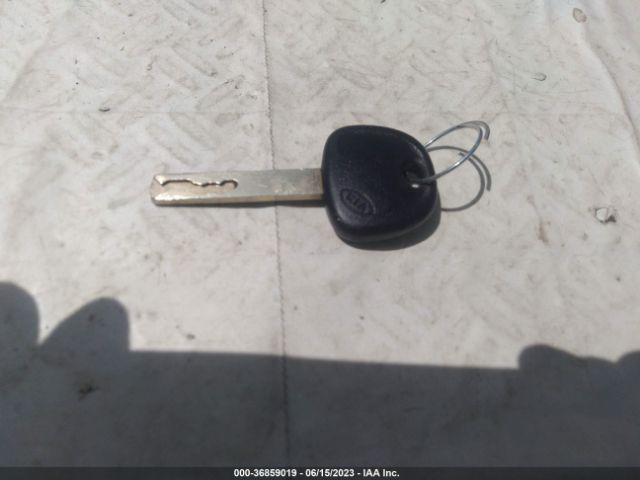 3KPA24AB0JE074310 KIA RIO LX