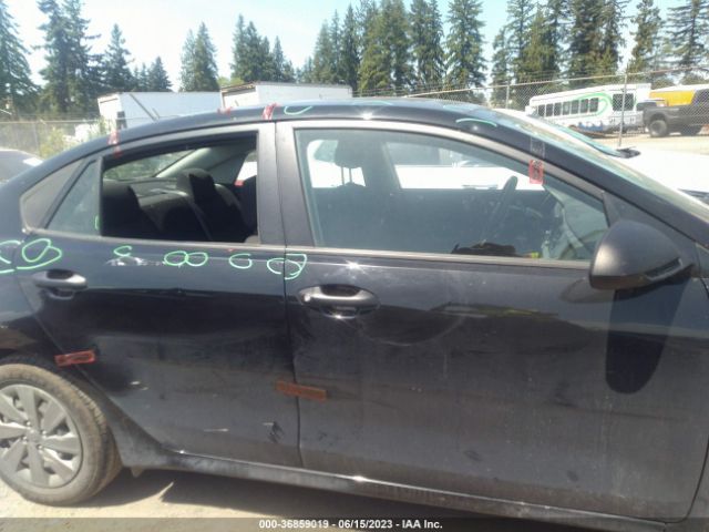3KPA24AB0JE074310 KIA RIO LX