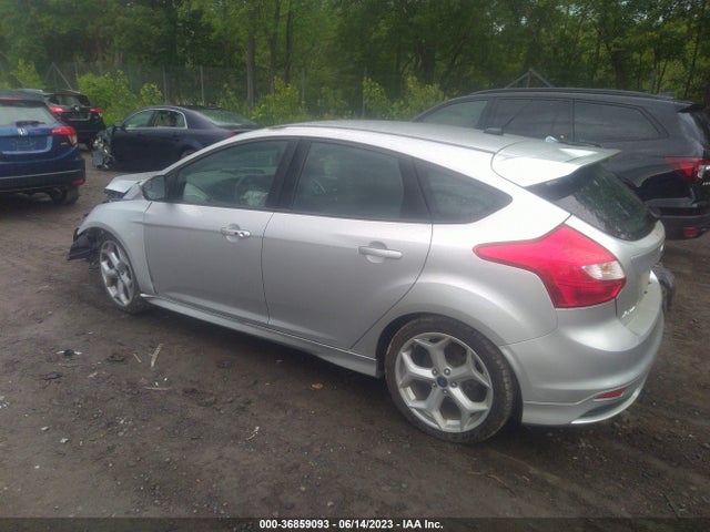 2014 FORD FOCUS ST VIN: 1FADP3L91EL352945