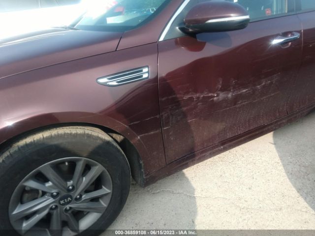 5XXGT4L37LG437564 KIA Optima Lx