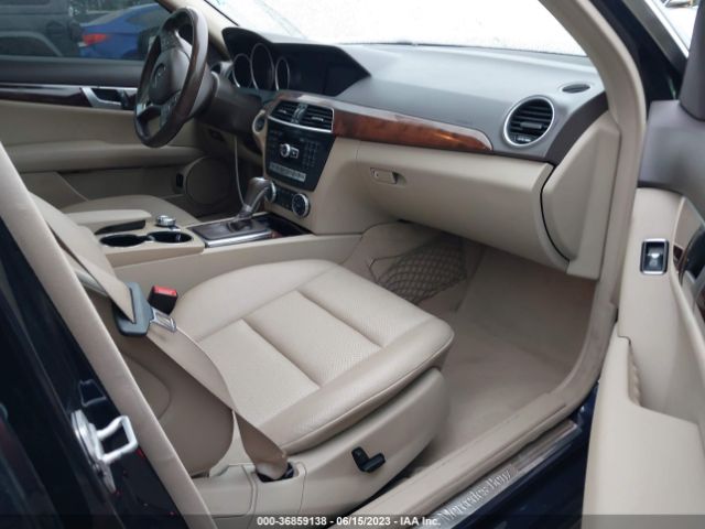 WDDGF4HB5EA963221 Mercedes-Benz C-class C 250