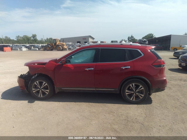 36859157 :رقم المزاد ، 5N1AT2MTXHC828588 vin ، 2017 Nissan Rogue Sl مزاد بيع