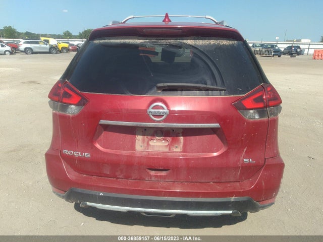 36859157 :رقم المزاد ، 5N1AT2MTXHC828588 vin ، 2017 Nissan Rogue Sl مزاد بيع