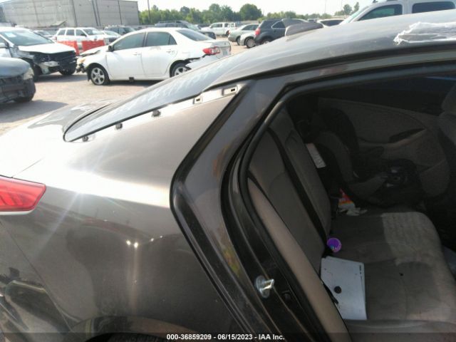 5XXGM4A74EG305416 KIA Optima Lx