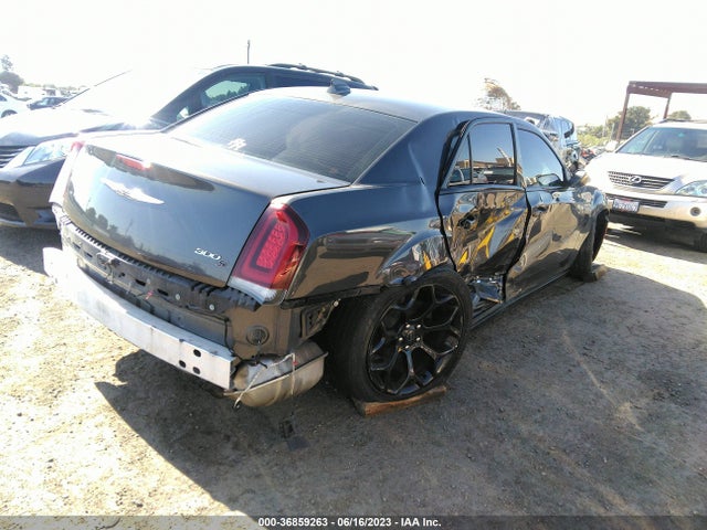 2C3CCABG4KH697518 Chrysler 300 300s