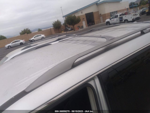 Nissan ARMADA SV 2017 JN8AY2NC8H9510524 Image 3