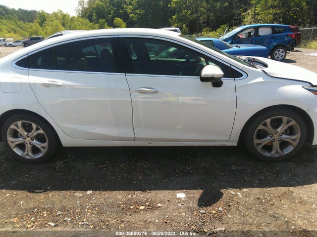 Chevrolet Cruze Premier 2017 1G1BF5SM0H7250029 Image 13