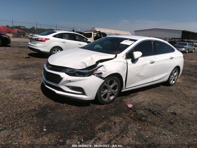 Chevrolet Cruze Premier 2017 1G1BF5SM0H7250029 Image 2