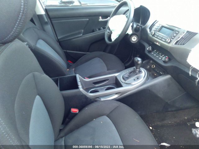 KNDPBCAC7F7684161 KIA Sportage Lx