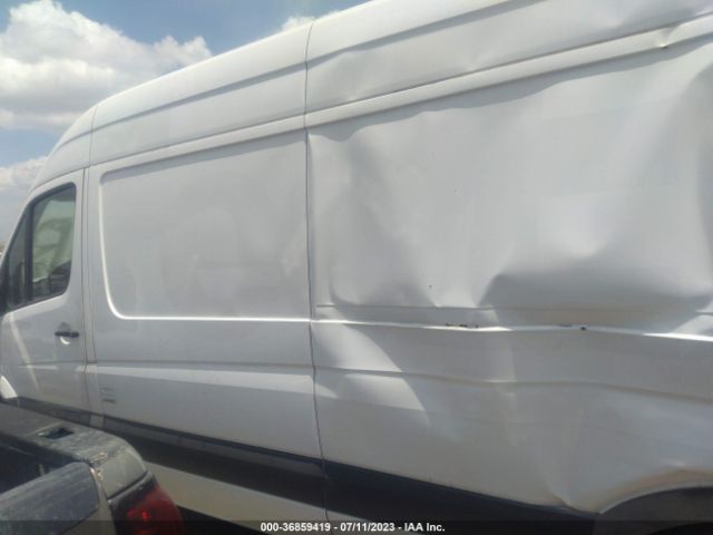 WD3PE8DD7GP364648 Mercedes-Benz SPRINTER CARGO VANS