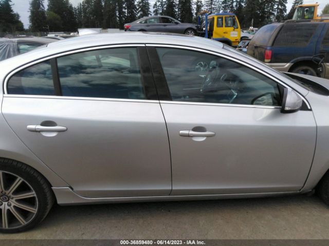 YV126MFB5F1299277 Volvo S60 T5 Drive-e Premier