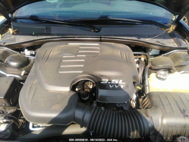 2C3CCABG5KH708042 Chrysler 300 300s