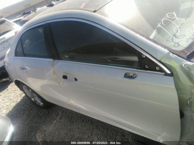 WDD3G4EB6LW040052 Mercedes-Benz A-class A 220